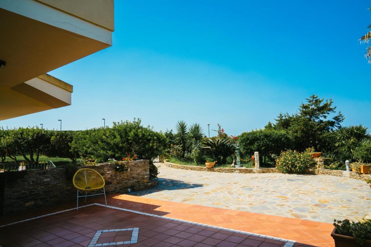 Villa Patrizia Stintino Exterior photo